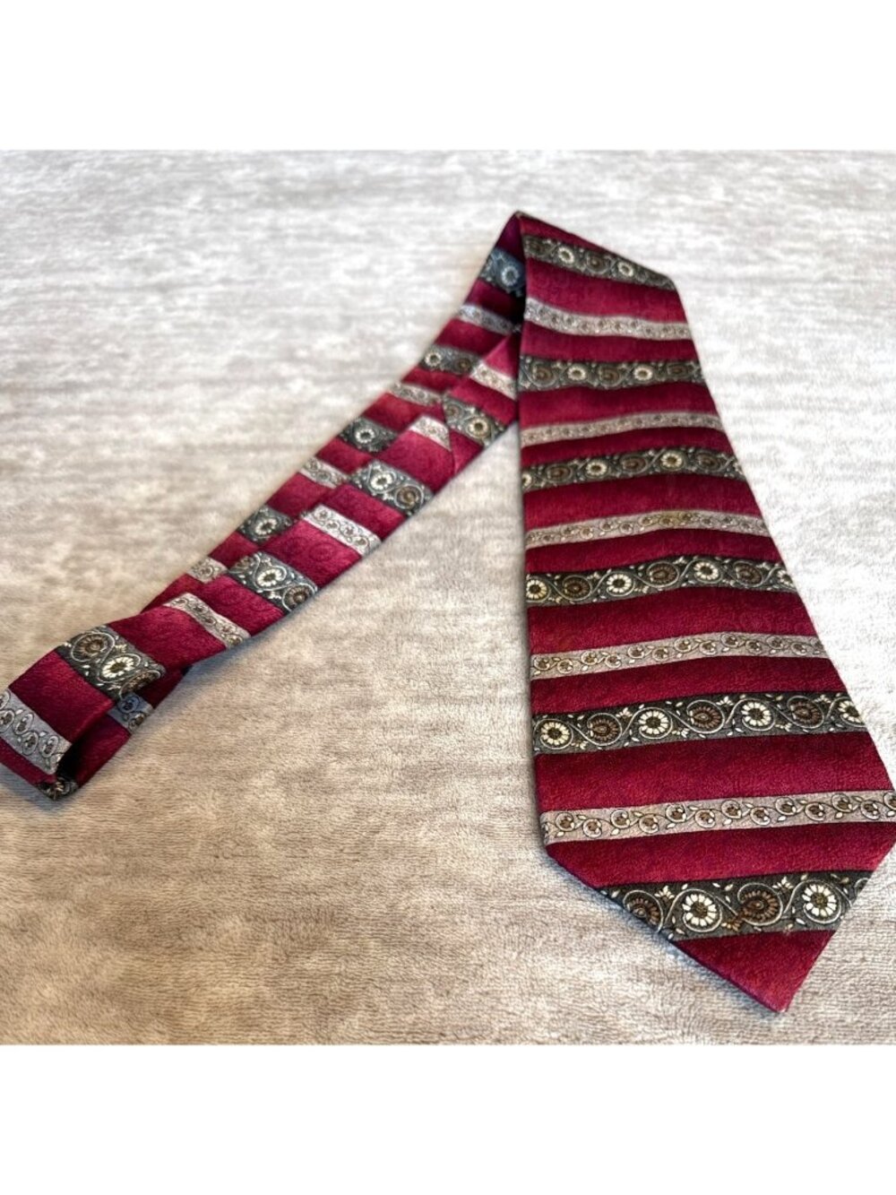 Stafford Executive 100% Silk Made in USA Tie Red Stripe